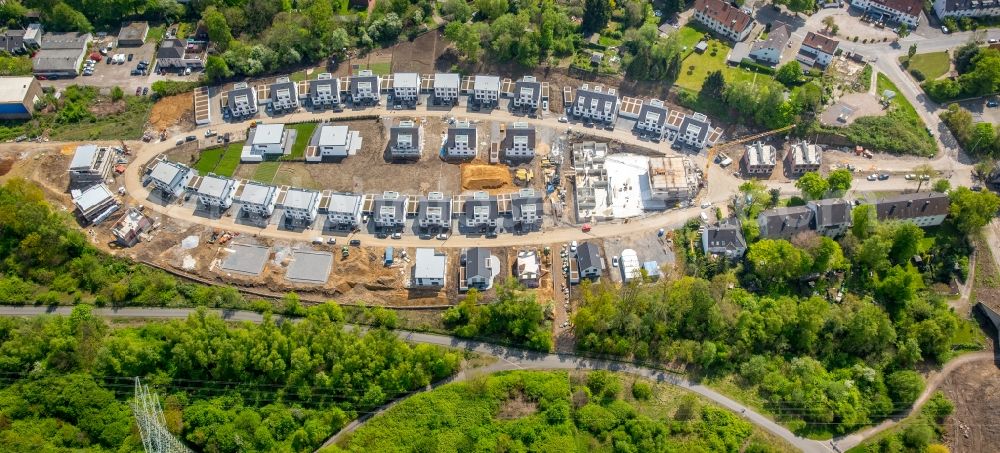 Bochum from above - Construction sites for new construction residential area of detached housing estate a?? Mark'scher Bogen a?? in Weitmar in Bochum in the state North Rhine-Westphalia, Germany