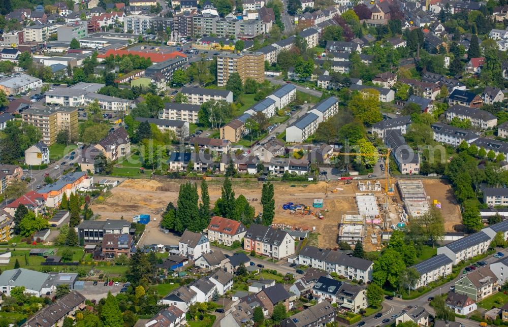 Mülheim an der Ruhr from the bird's eye view: Construction sites for new construction residential area of detached housing estate Muehlenfeld company of Wilma Wohnen West Projekte GmbH in Muelheim on the Ruhr in the state North Rhine-Westphalia