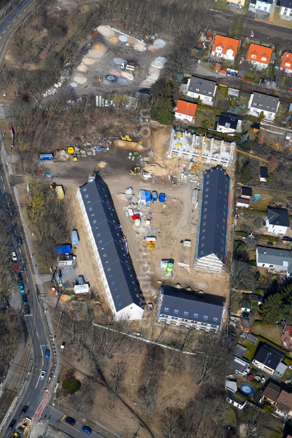 Aerial image Berlin - Construction sites for new construction residential area of detached housing estate on Hultschiner Donm 292 in the district Mahlsdorf in Berlin, Germany