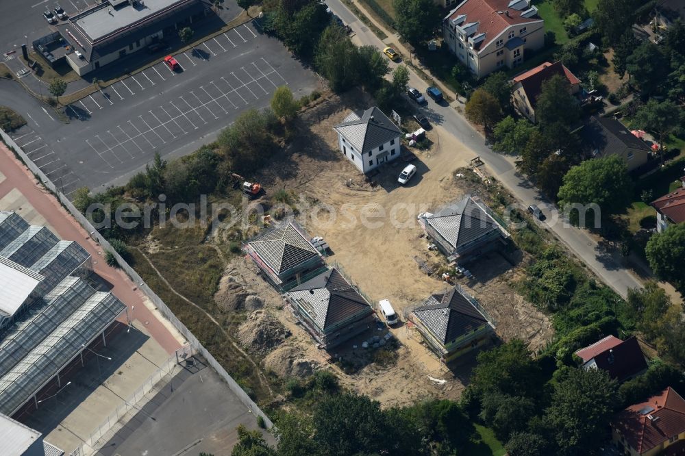 Aerial photograph Berlin - Construction sites for new construction residential area of detached housing estate an der Neuenhagener Strasse in Mahlsdorf in Berlin