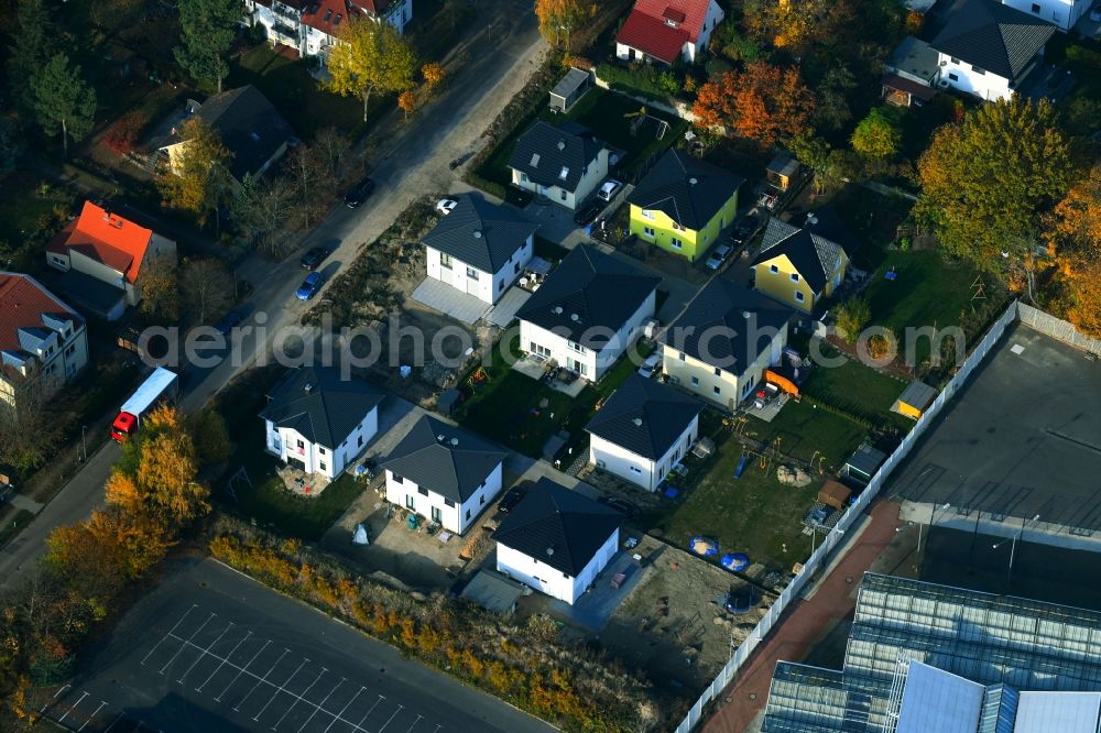 Aerial image Berlin - Construction sites for new construction residential area of detached housing estate at the Neuenhagener Strasse in Mahlsdorf in Berlin