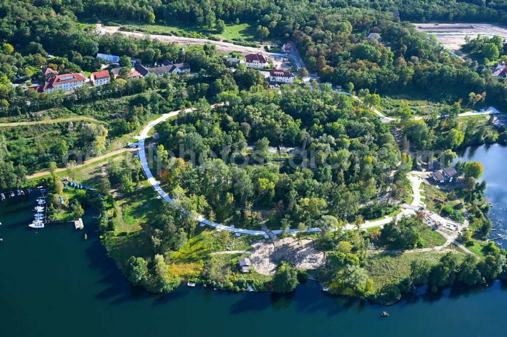 Aerial photograph Rüdersdorf - Construction sites for new construction residential area of detached housing estate of Stienitzsee Real Estate (SRE) GmbH on street Berliner Strasse in the district Hennickendorf in Ruedersdorf in the state Brandenburg, Germany