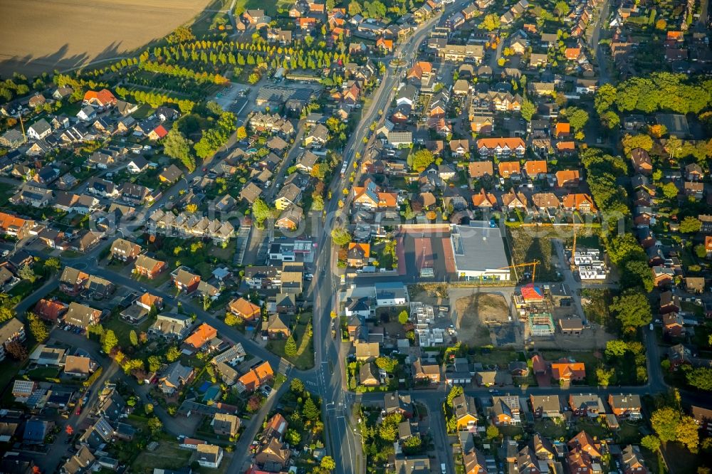 Aerial image Werne - Construction sites for new construction residential area of detached housing estate at the Werner street in the district Stockum in Werne in the state North Rhine-Westphalia