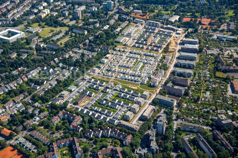 Düsseldorf from the bird's eye view: Construction sites for new construction residential area of detached housing estate Zur alten Kaserne in Duesseldorf in the state North Rhine-Westphalia