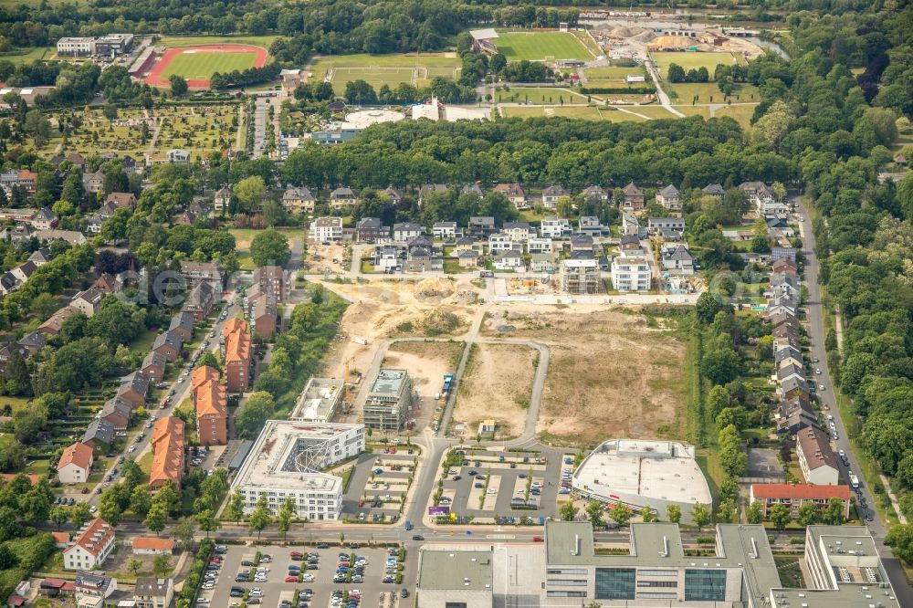 Aerial photograph Hamm - Construction sites for the new residential area of a??a??a multi-family housing estate Paracelsus Park of Paracelsus GmbH & Co. KG Hamm in the state of North Rhine-Westphalia