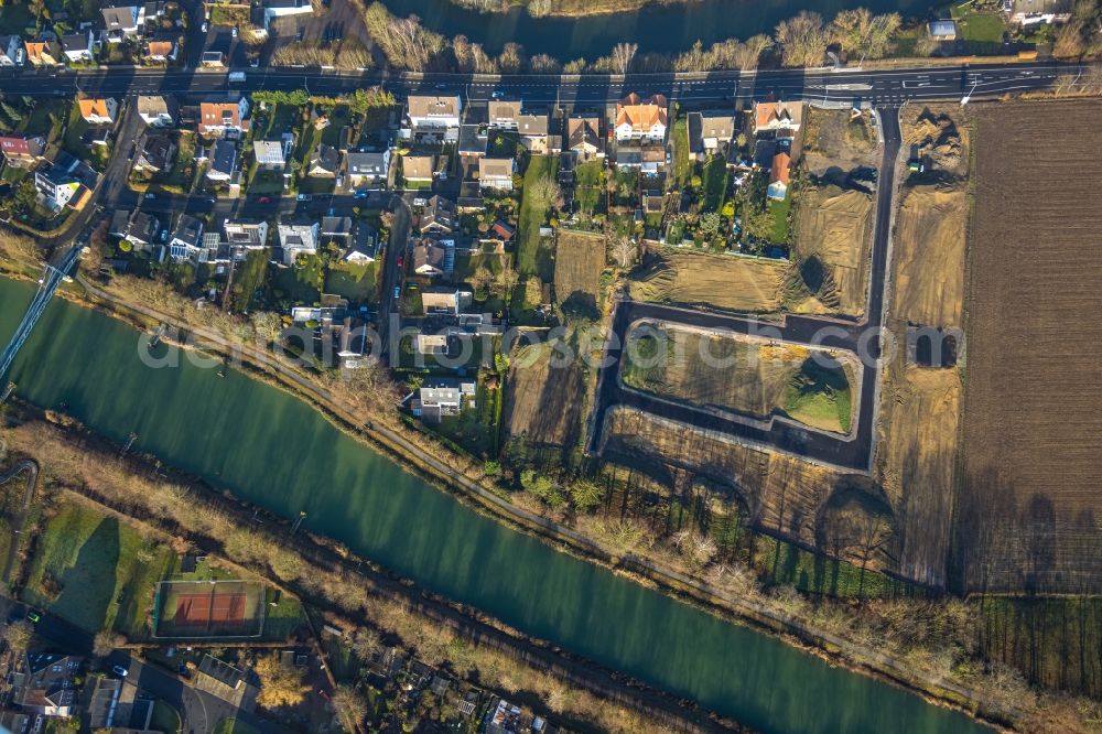 Hamm from above - Construction sites for new construction residential area of detached housing estate Im Fuchswinkel - Lippestrasse in the district Heessen in Hamm at Ruhrgebiet in the state North Rhine-Westphalia, Germany