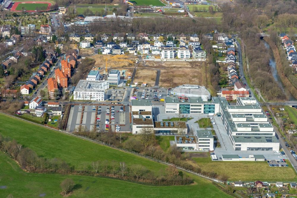 Hamm from the bird's eye view: Construction sites for the new residential area of a multi-family housing estate in Hamm in the state of North Rhine-Westphalia