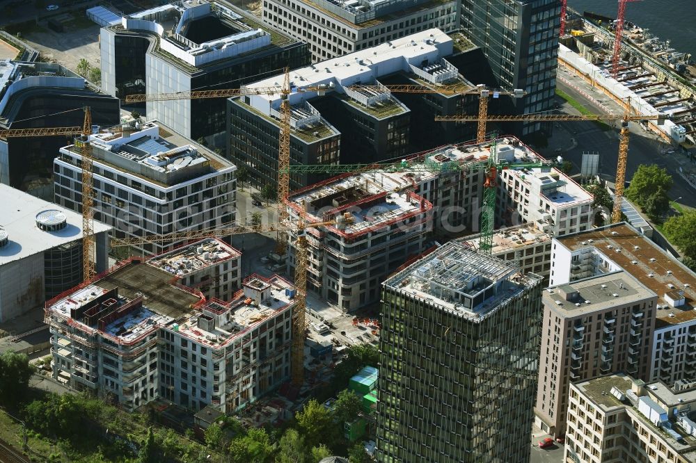 Aerial photograph Berlin - Construction sites for residential and commercial building construction Max & Moritz on Rummelsburger place - Marianne von Rantzau Street in Friedrichshain district of Berlin