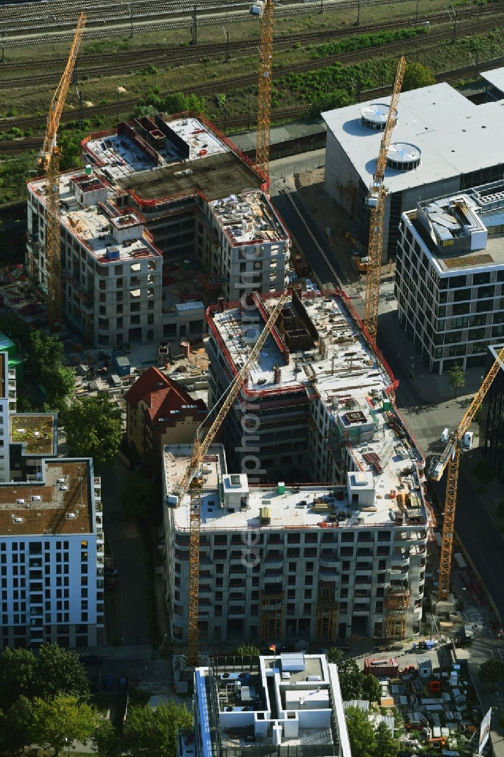 Berlin from the bird's eye view: Construction sites for residential and commercial building construction Max & Moritz on Rummelsburger place - Marianne von Rantzau Street in Friedrichshain district of Berlin