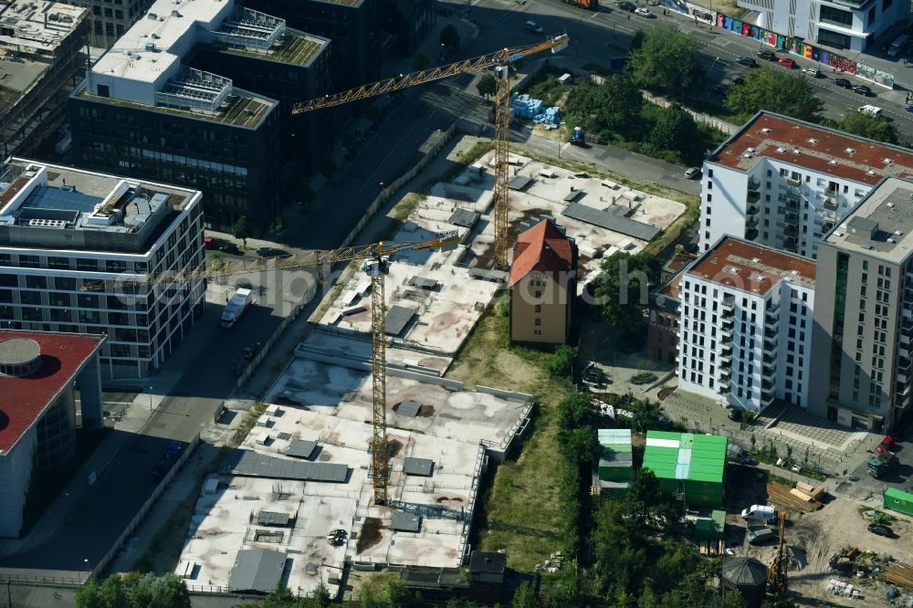 Berlin from the bird's eye view: Construction sites for residential and commercial building construction Rummelsburger place - Marianne von Rantzau Street in Friedrichshain district of Berlin