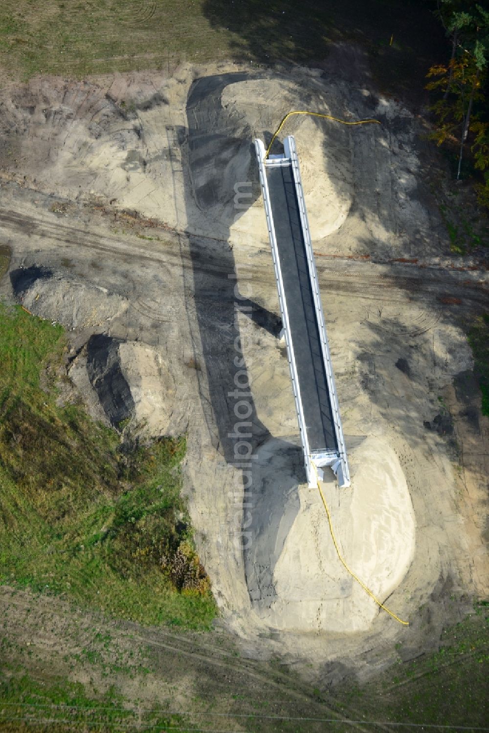 Steinhagen from above - View of construction sites of bridge structures, thus the Autobahn A 33 can be extended at the Bielefeld cross