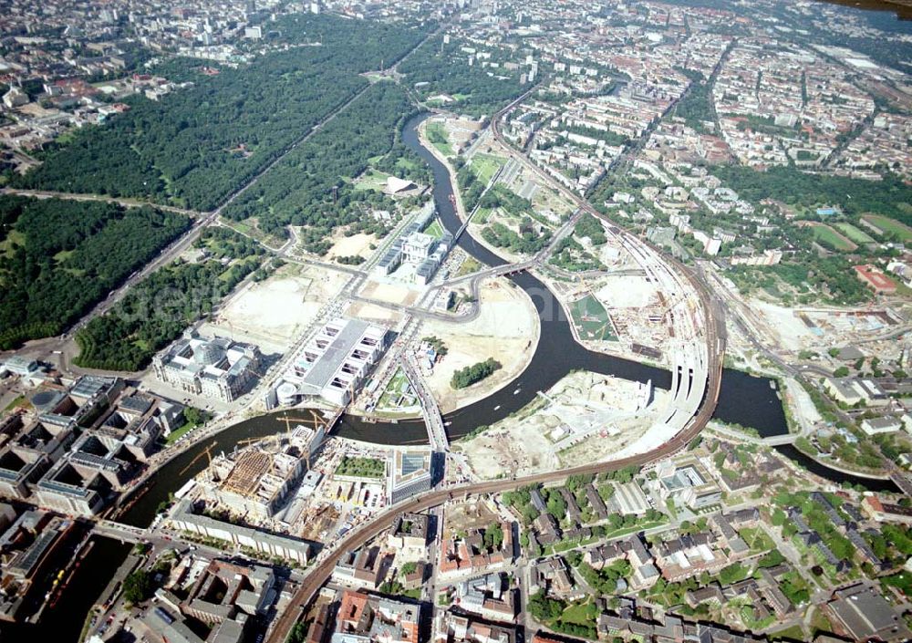 Aerial image Berlin - Tiergarten - Baustellenbereich am Lehrter Bahnhof / Spreebogen in Berlin Tiergarten.