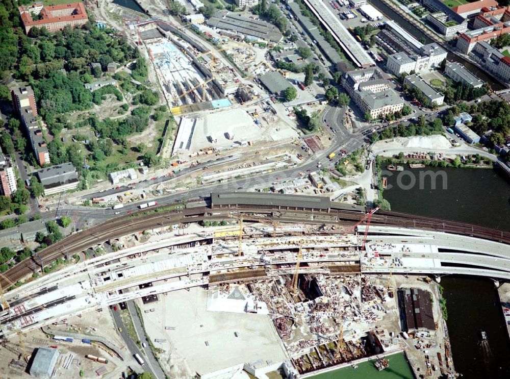 Berlin - Tiergarten from above - Baustellenbereich am Lehrter Bahnhof / Spreebogen in Berlin Tiergarten.