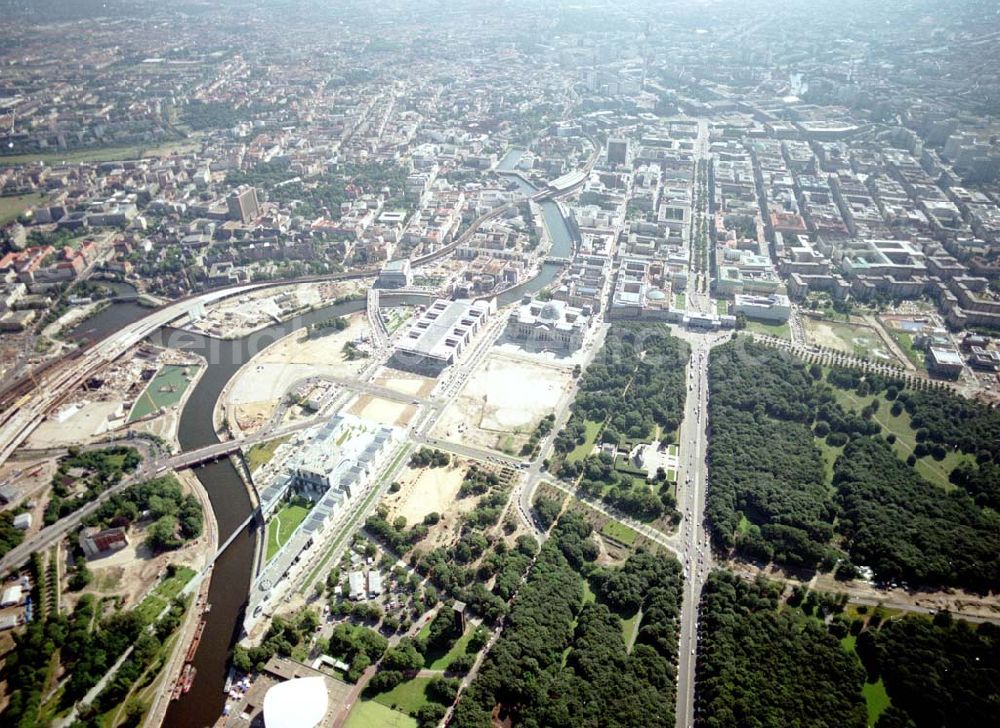 Aerial photograph Berlin - Tiergarten - Baustellenbereich am Lehrter Bahnhof / Spreebogen in Berlin Tiergarten.