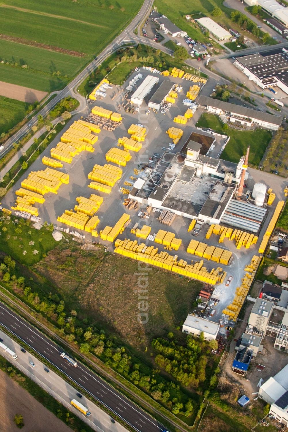 Aerial photograph Malsch - Building Materials and logistics center Bau- and Projektmanagement Sued GmbH - Ytong Bausatzhaus Partner in Malsch in the state Baden-Wuerttemberg, Germany