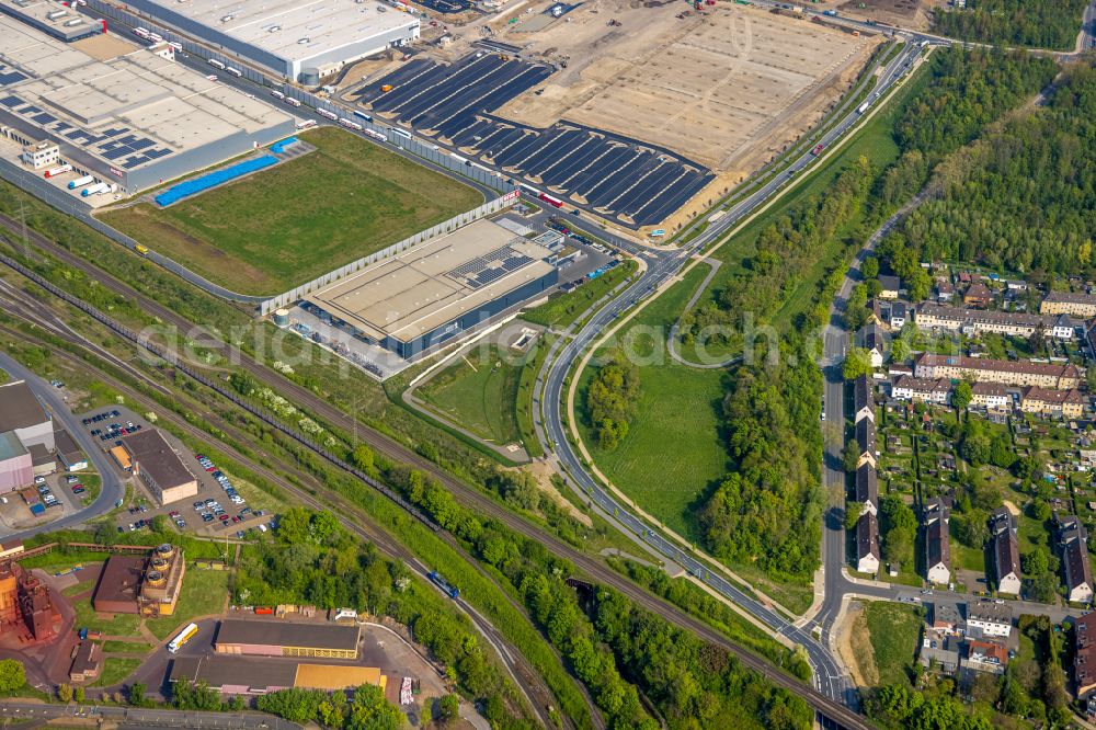 Aerial photograph Dortmund - Building Materials and logistics center DEG Dach-Fassade-Holz eG on street Walzwerkstrasse in Dortmund at Ruhrgebiet in the state North Rhine-Westphalia, Germany