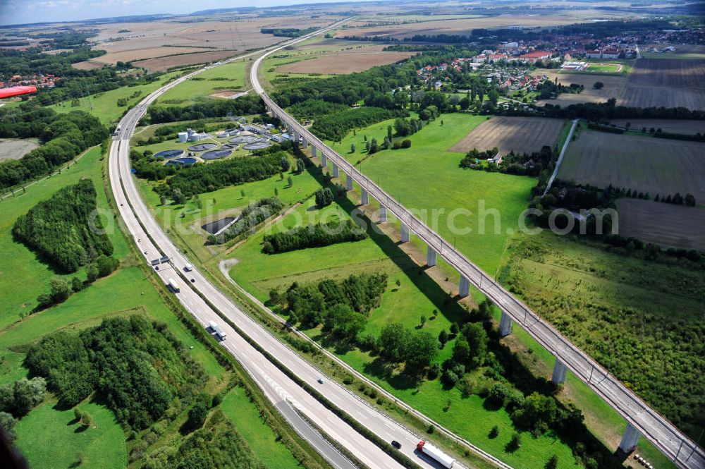 Ichtershausen from the bird's eye view: View of the building freeze occupied for years with viaducts of the ICE path Erfurt-Nürnberg at the intersection A4 / E40 - A71 near Ichtershausen in Thuringia