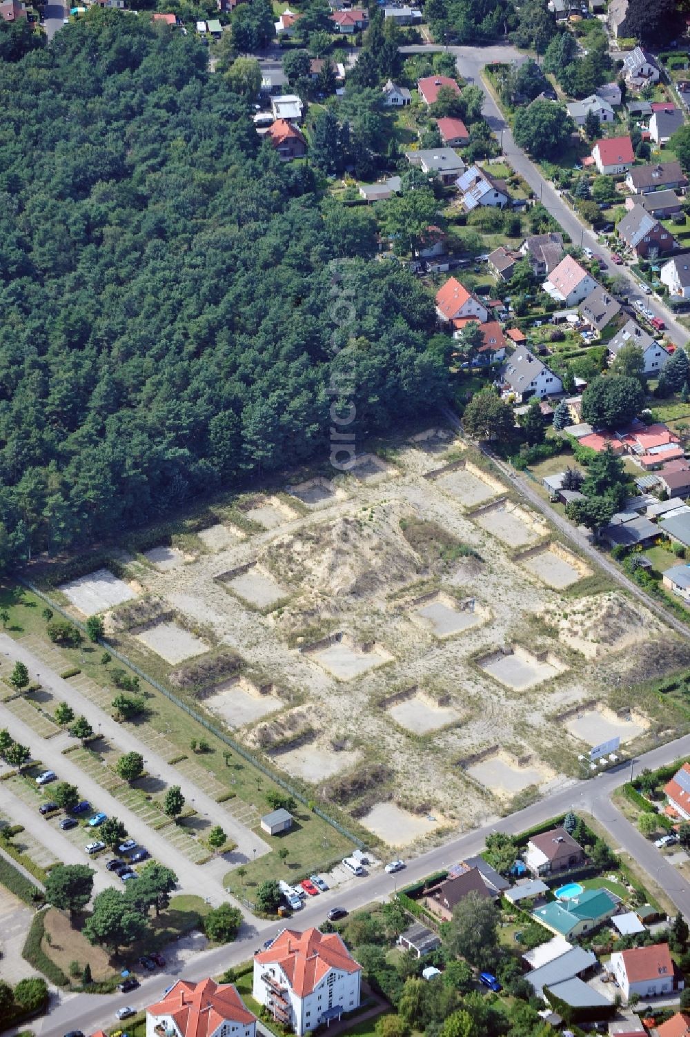 Aerial photograph Berlin - Residential - allotment new multi-family houses on the Elstersteg - Waldstrasse in Grunau in Berlin