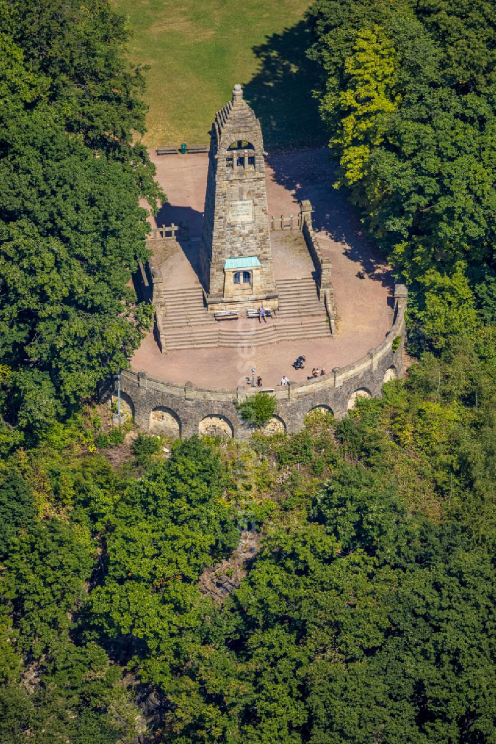 Aerial image Bommern - Structure of the observation tower Berger-Denkmal in Bommern at Ruhrgebiet in the state North Rhine-Westphalia, Germany