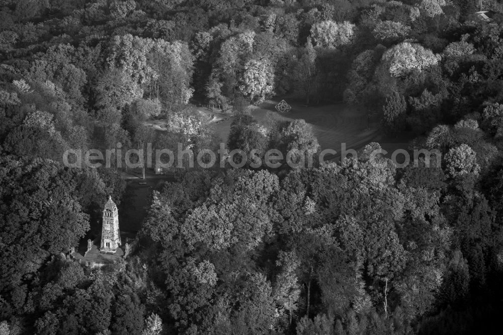 Witten from the bird's eye view: Structure of the observation tower Berger-Memorial in the South of Witten in the state of North Rhine-Westphalia. The tower is located in the recreational forest region of Hohenstein