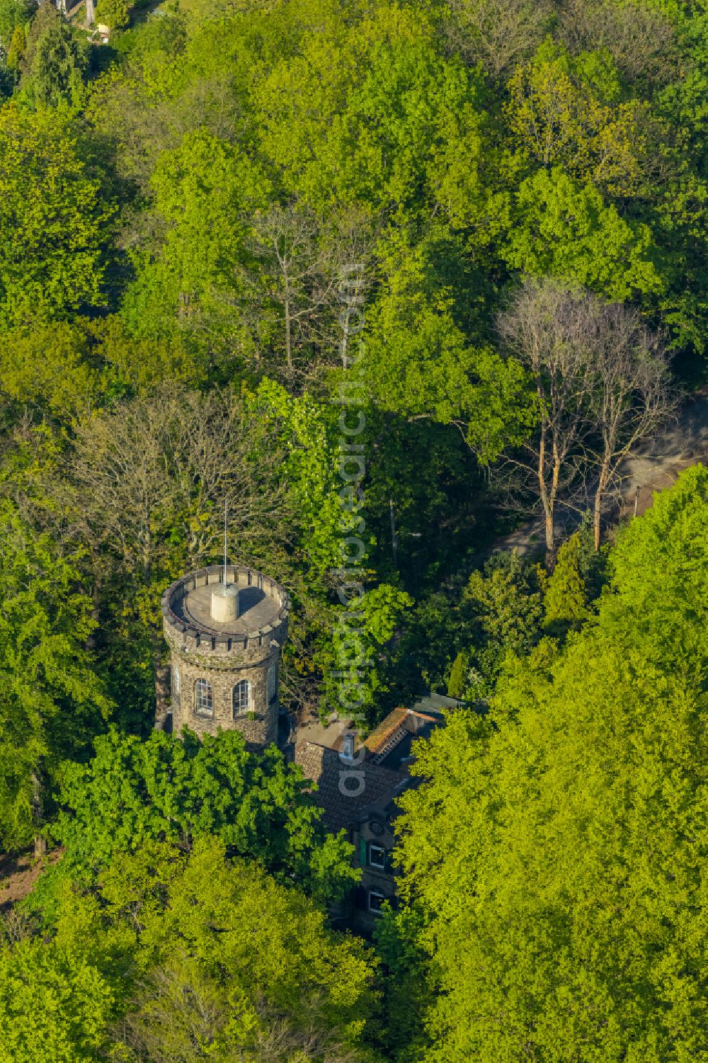 Witten from the bird's eye view: Structure of the observation tower Helenenturm on street Helenenbergweg in Witten at Ruhrgebiet in the state North Rhine-Westphalia, Germany