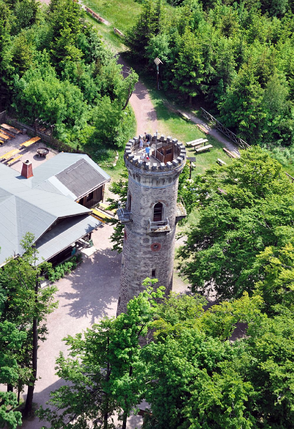 Ilmenau from the bird's eye view: Structure of the observation tower Kickelhahnturm in Ilmenau in the state Thuringia, Germany