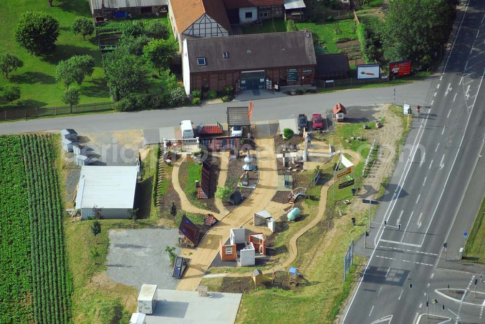 Aerial photograph Jena - Blick auf das Bauzentrum Jena-Maua. Machts Treppenbau und Bauelemente GmbH & Co. KG; Geschäftsführer: Thomas Machts; Telefon: 03641/ 47810 Telefax: 03641/ 478111 E-Mail: info@bauzentrum-jena.de