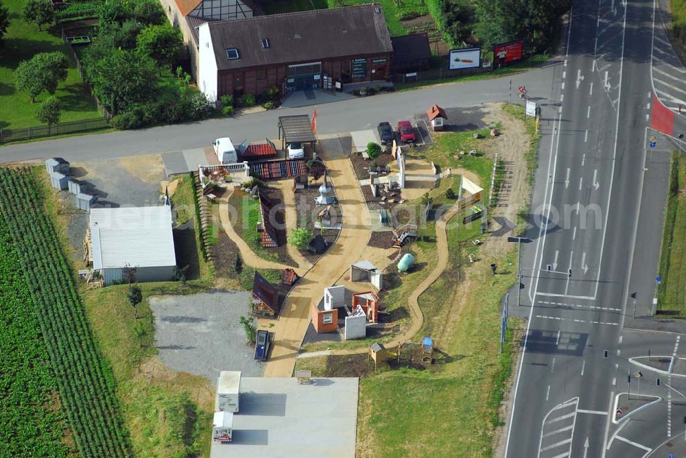 Jena from above - Blick auf das Bauzentrum Jena-Maua. Machts Treppenbau und Bauelemente GmbH & Co. KG; Geschäftsführer: Thomas Machts; Telefon: 03641/ 47810 Telefax: 03641/ 478111 E-Mail: info@bauzentrum-jena.de