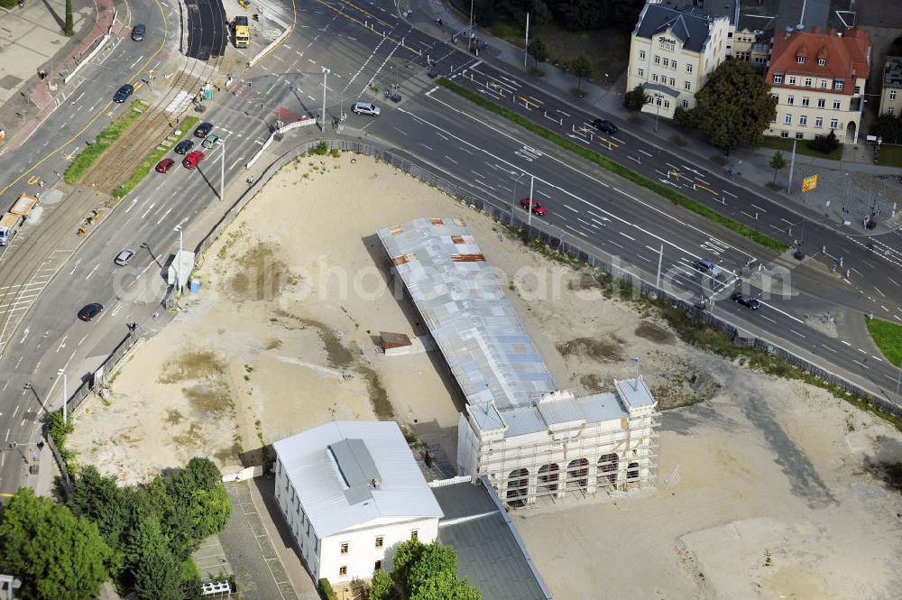 Aerial photograph Leipzig - Blick den Bayerischen Bahnhof mit der Baustelle City-Tunnel Leipzig. Der City-Tunnel ist ein noch im Bau befindlicher Eisenbahntunnel für die S-Bahn der Innenstadt in Leipzig mit zwei Tunnelröhren und einem Gleis je Richtung. View the Bavarian railway station with the construction site City-Tunnel Leipzig. Projektsteuerung durch die SCHÜßLERPLAN Ingenieurgesellschaft -