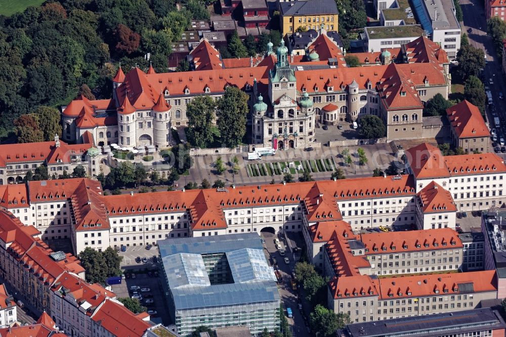 Aerial image München - Historical museum-building ensemble of the Bavarian National Museum at Prinzregentenstrasse in Munich, Bavaria