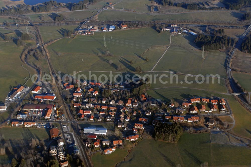 Oy-Mittelberg from above - Blick auf Oy-Mittelberg in Bayern. Kontakt: Gemeinde Oy-Mittelberg, Hauptstraße 28, 87466 Oy-Mittelberg, Tel. 08366/555, Fax 08366/883, E-Mail gemeinde@oy-mittelberg.de,