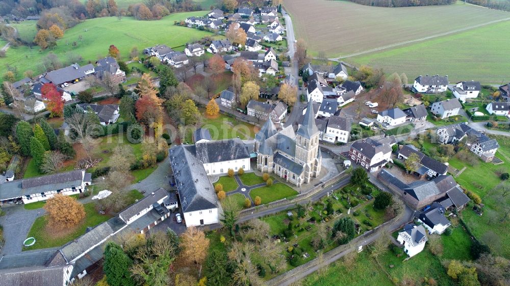 Hennef (Sieg) from above - The village of Boedingen with the pilgrimage church to the painful mother of God in the state North Rhine-Westphalia, Germany