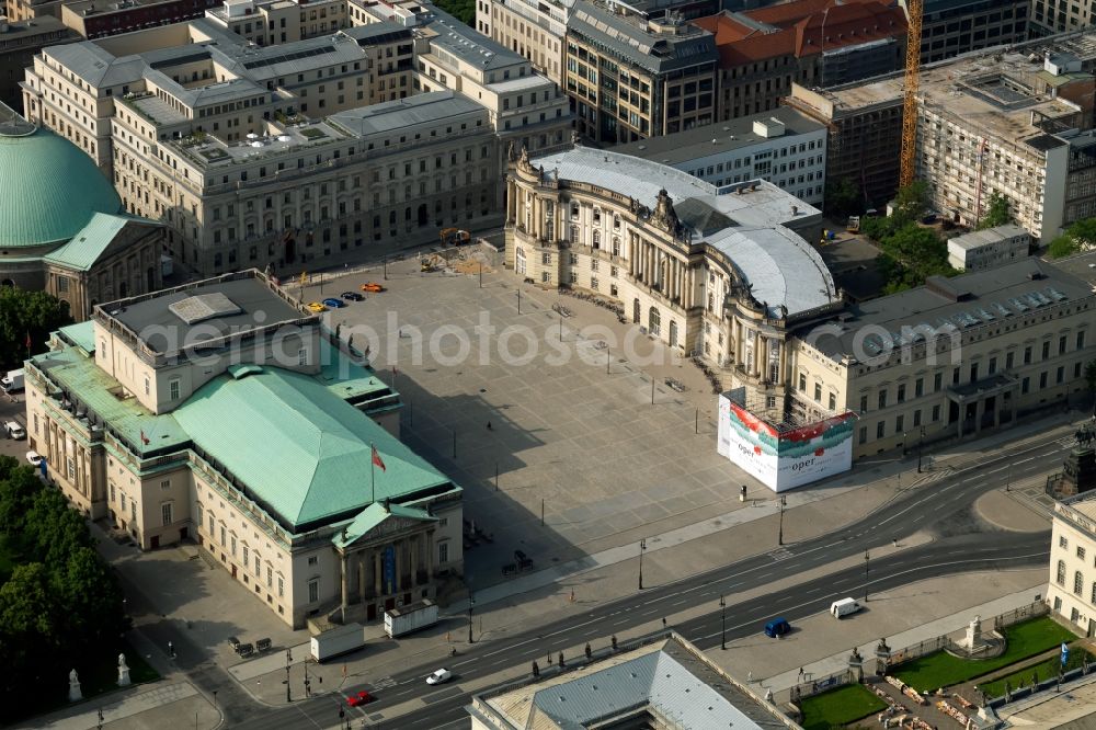 Aerial photograph Berlin - Bebelplatz in Berlin on Unter den Linden