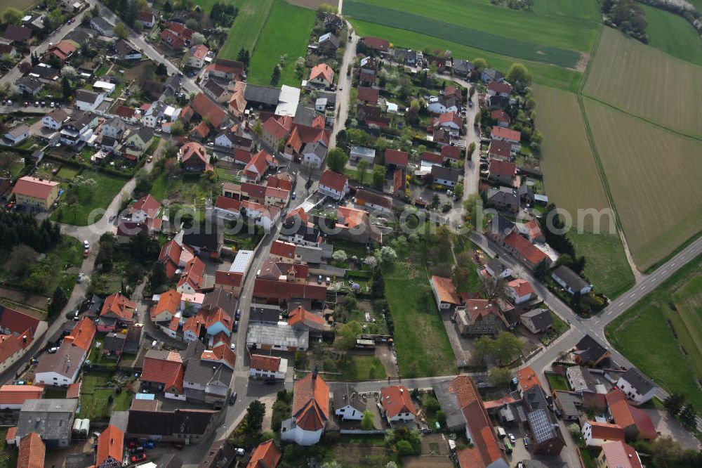 Aerial image Bechenheim - Bechenheim is a municipality in the Alzey-Worms, in Rhineland-Palatinate