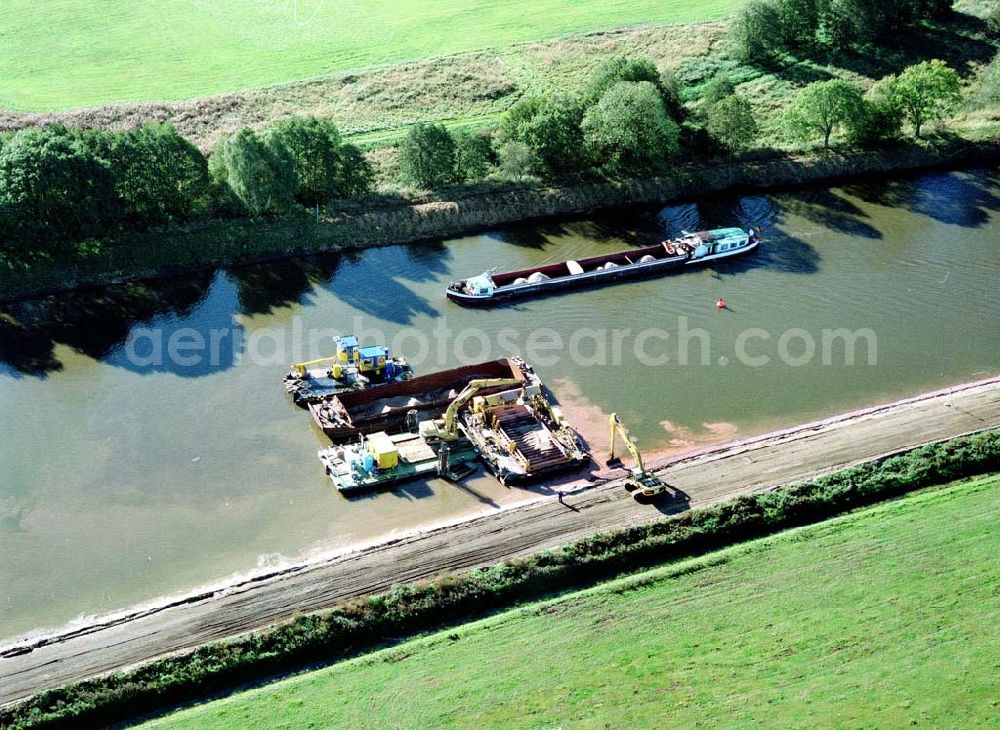 Aerial photograph Parchau - Befestigung der Umleitung des Elbe - Havel - Kanal im Bereich von Parchau.