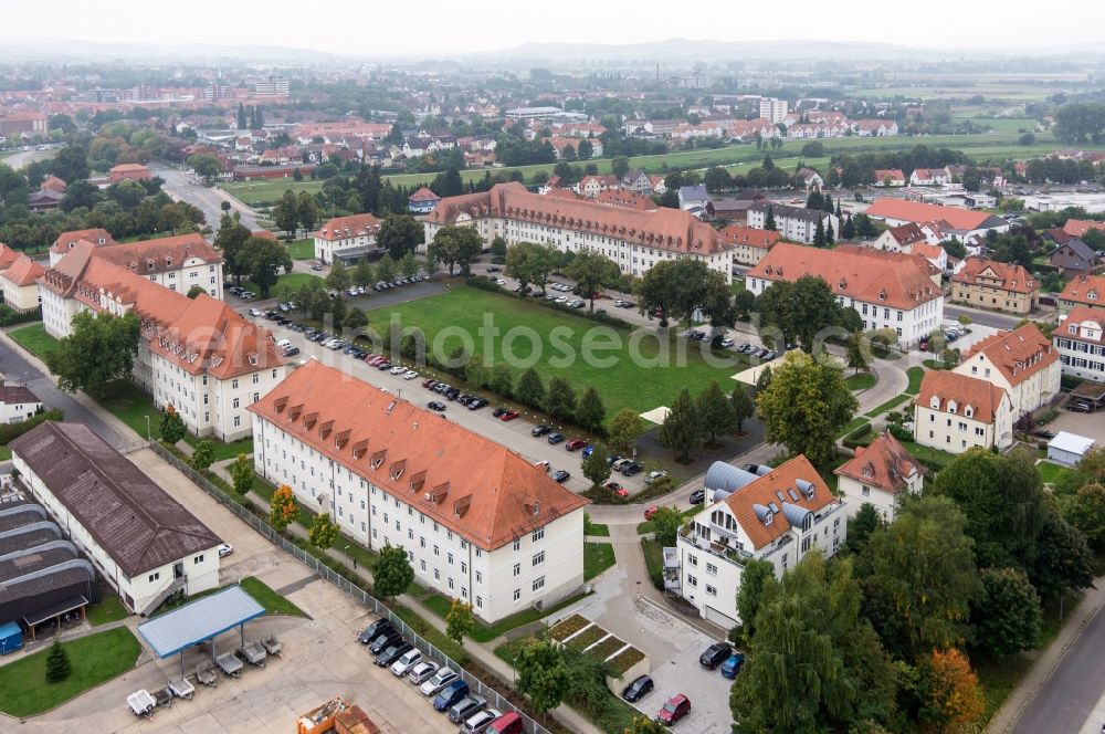 Aerial photograph Northeim - Authorities building on Scharnhorstplatz in Northeim in Lower Saxony. In the former barracks complex is inter alia the Employment Agency Northeim, institutions of city government and party offices located