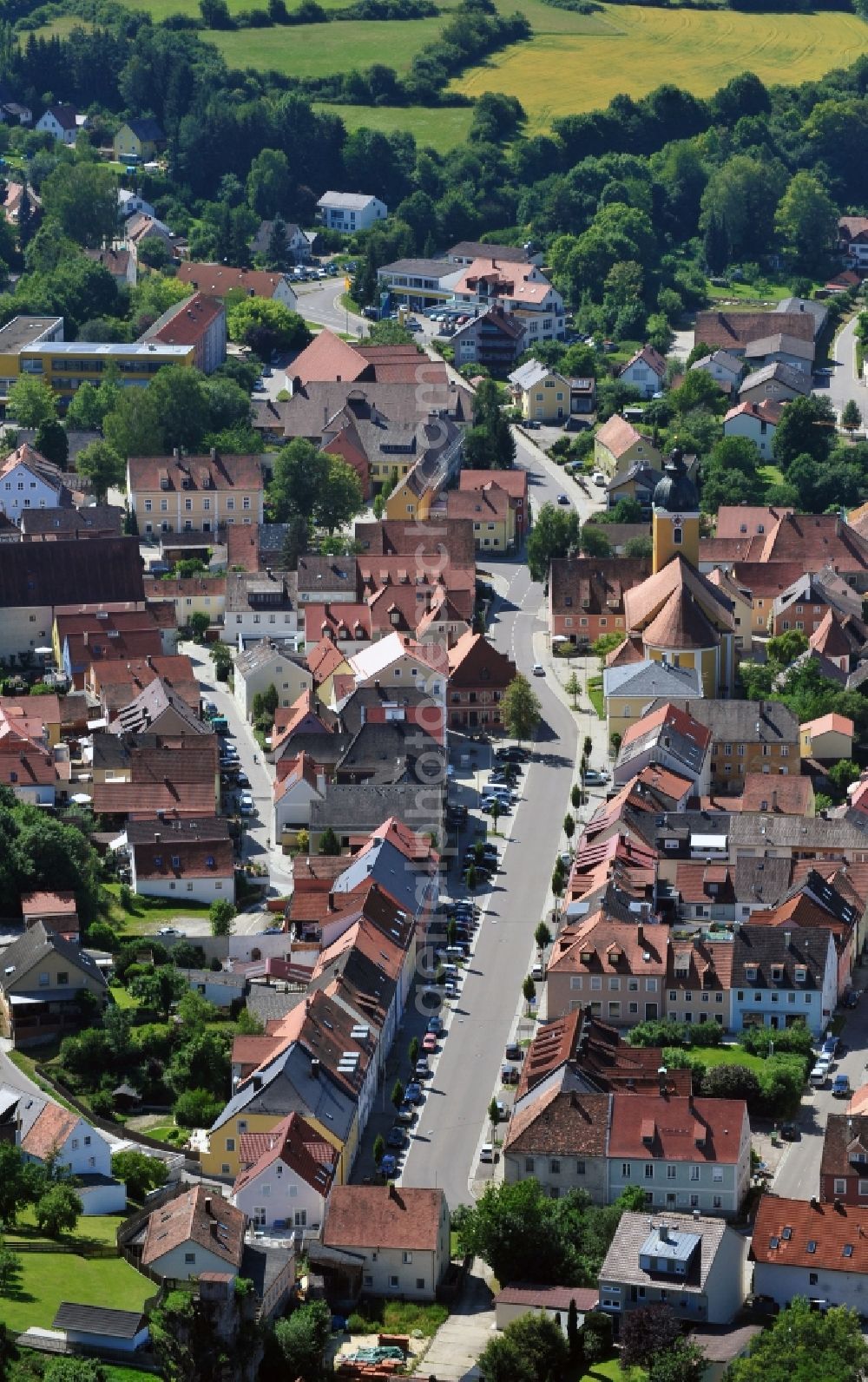 Aerial photograph Beratzhausen - Beratzhausen in the state Bavaria