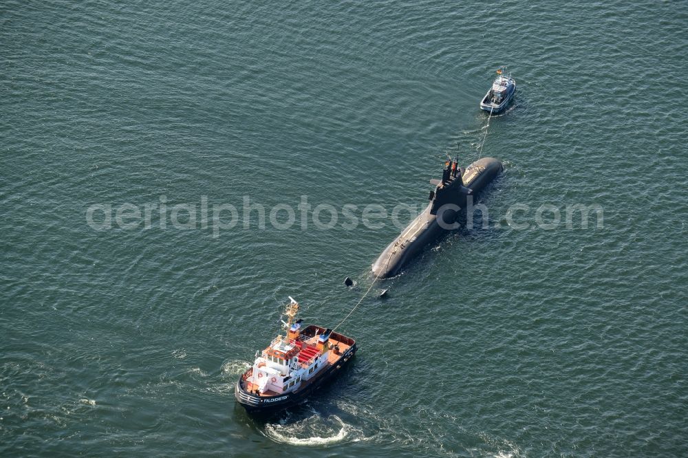 Aerial image Kiel - Driving a U-boat of the Navy in Kiel in the state Schleswig-Holstein