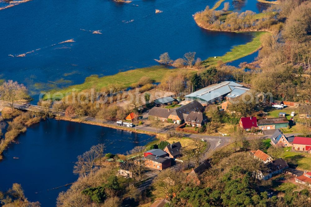 Bremervörde from the bird's eye view: Riparian areas and flooded flood meadows due to a river bed leading to flood levels of Oste in Bremervoerde in the state Lower Saxony, Germany