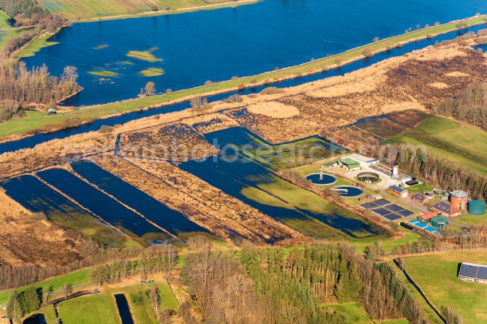 Bremervörde from above - Riparian areas and flooded flood meadows due to a river bed leading to flood levels of Oste in Bremervoerde in the state Lower Saxony, Germany