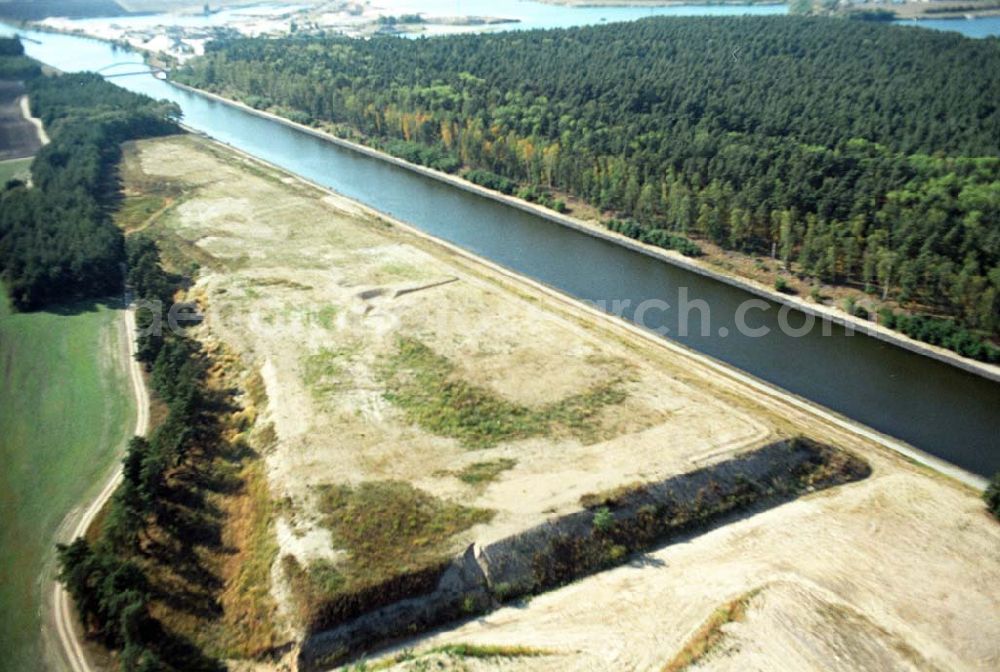 Detershagen from above - Blick auf die Überflutungsflächen am Elbe-Havel-Kanal zwischen Niegripp und Detershagen.