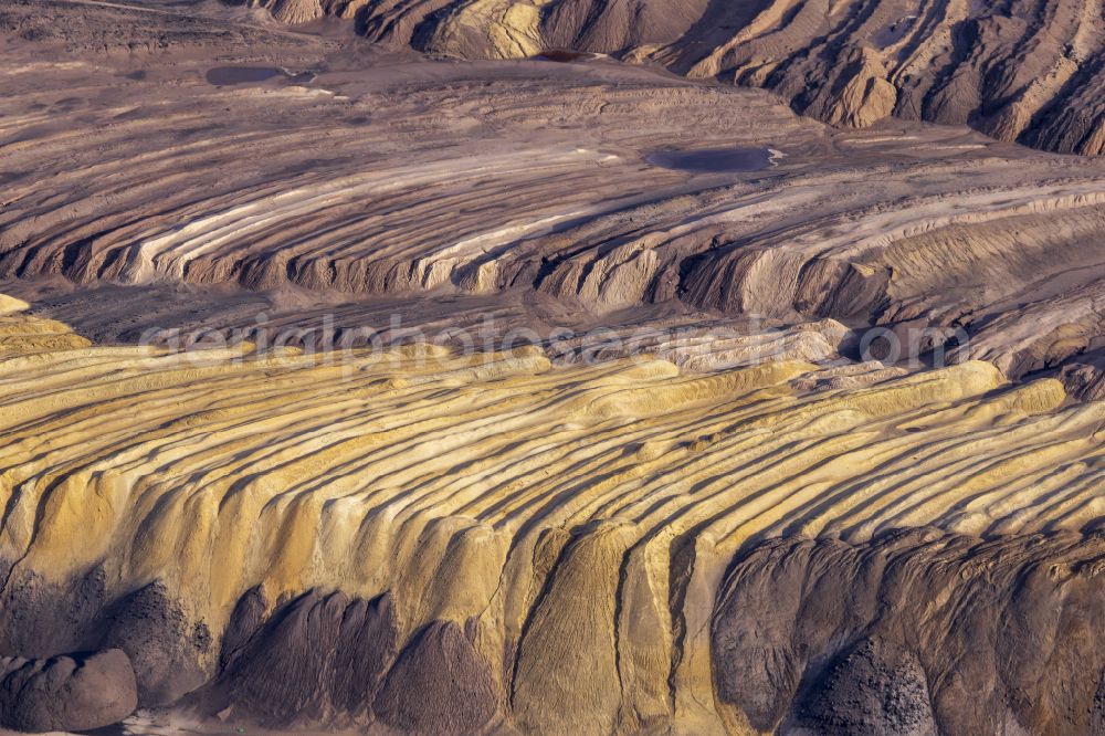 Aerial image Immerath - Layers of a mining waste dump in the lignite opencast mine Garzweiler in Immerath in the federal state of North Rhine-Westphalia, Germany