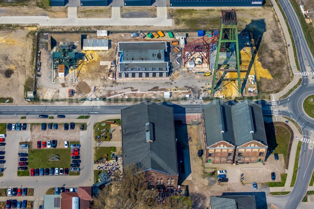 Dorsten from the bird's eye view: Conveyors and mining pits at the headframe Fuerst Leopold in the district Hervest in Dorsten in the state North Rhine-Westphalia, Germany