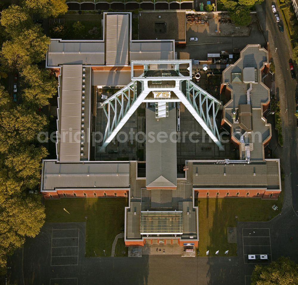 Bochum from the bird's eye view: Blick auf das Bergbaumuseum in Bochum. Bochum coal mining museum.