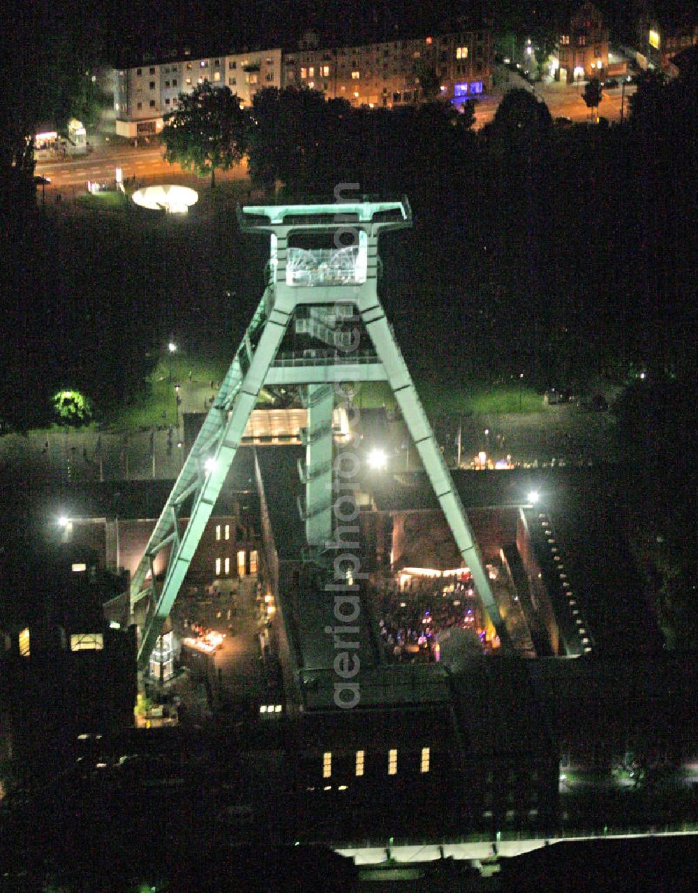 Bochum from the bird's eye view: Blick auf das Bergbaumuseum in Bochum bei Nacht. Bochum coal mining museum.