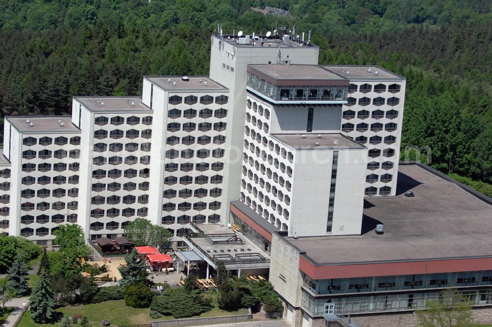 Aerial photograph Friedrichroda - Blick auf das Berghotel in der Bergstraße im Erholungsort Friedrichroda im Thüringer Wald. View of the mountain hotel in Friedrichroda in Thuringia.