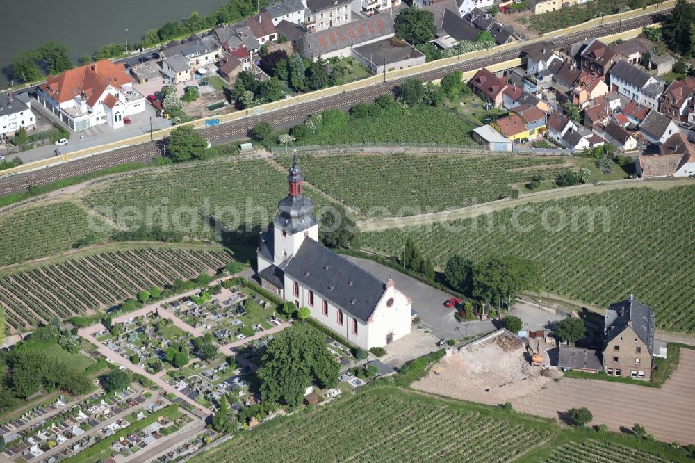 Aerial image Nierstein - St Kilian’s church, Bergkirche church on Nierstein, local community in the federal state of Rhineland-Palatinate , Oppenheim-Nierstein