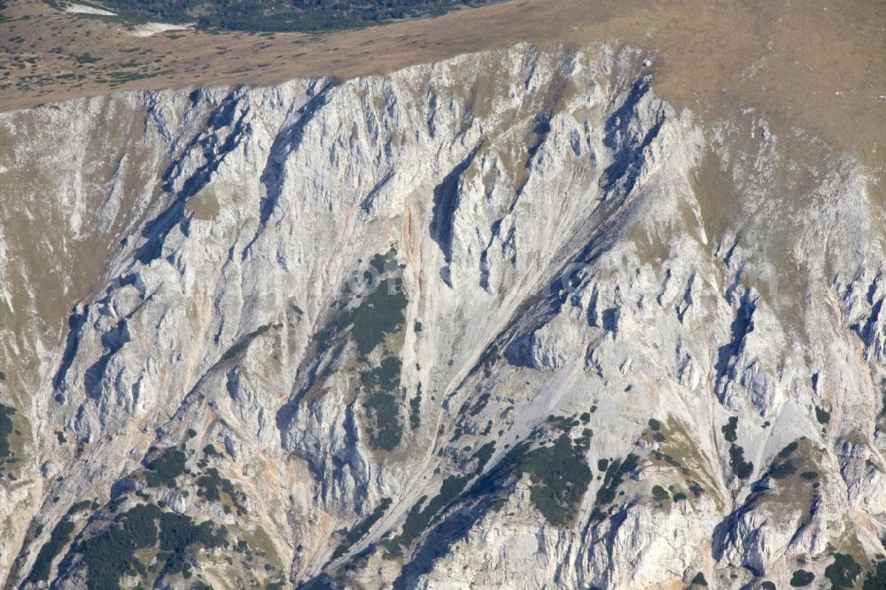 Kapfenberg from the bird's eye view: Massif of the Fischbach Alps near Kapfenberg in Austria