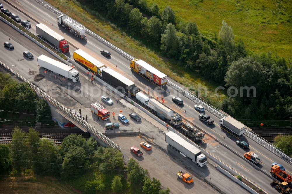 Hamm Rhynern from above - Salvage and cleanup after a truck - collision on the motorway A2 motorway in Hamm Rhynern in North Rhine-Westphalia