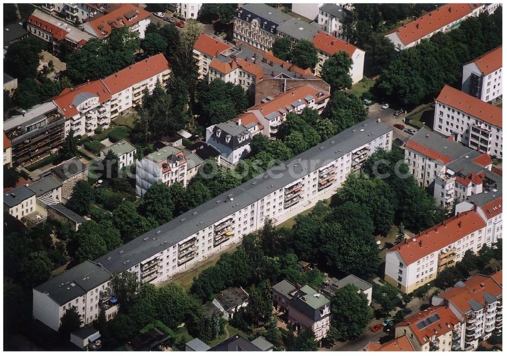 Aerial image Berlin Lichtenberg - 31.05.2004 Berlin Lichtenberg, Blick auf die Gebäude der Stienitzseestraße 27, 12489 Berlin, Adlershof, der PRIMA Wohnbau Gesellschaft, PRIMA Wohnbauten Privatisierungs-Managemant GmbH Lichtenberg, Kurfürstendamm 32, 10719 Berlin, Tel.: 212497-0, Fax.: 2110170,